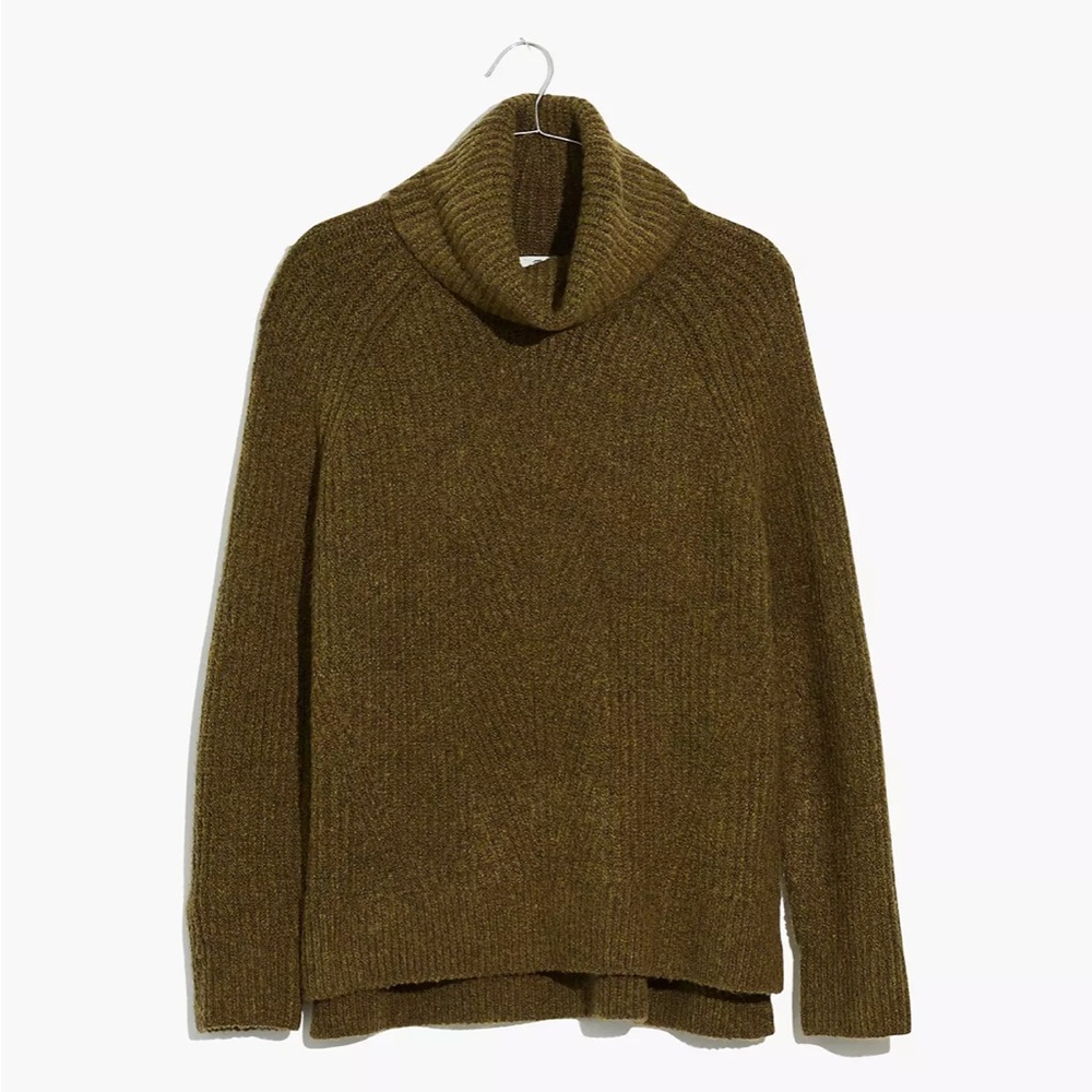 Madewell Mercer Turtleneck Sweater in Coziest Yarn